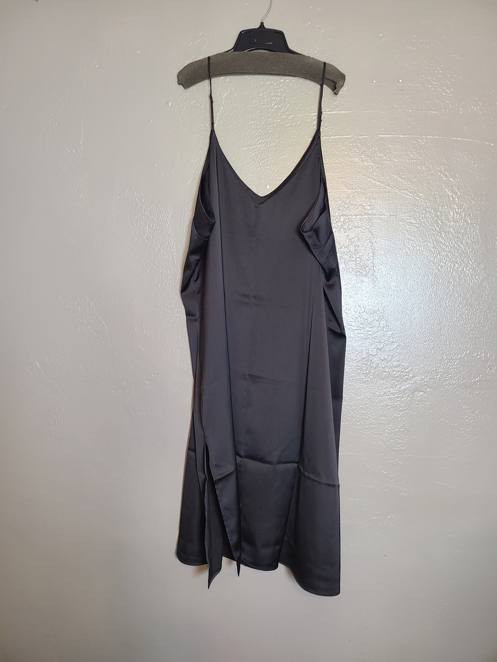 The Drop Elegant Black Satin Slip Dress w Adjustable  Spaghetti Straps Women 4X - Picture 3 of 11